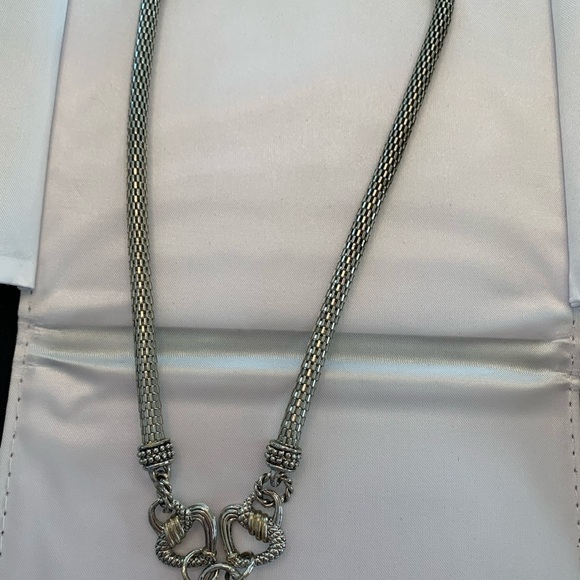 Heart necklace magnetic closure silver tone mesh choker chain 3 locking hearts - Picture 6 of 8